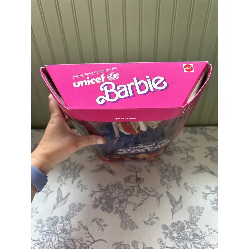 Vtg United States Committee for Unicef Barbie Doll Special Edition Mattel 1989